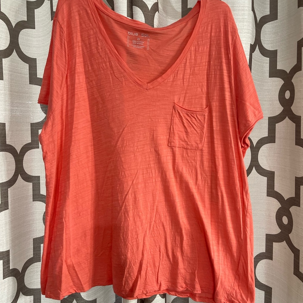 Blue Sol Women's Coral V-Neck Tee